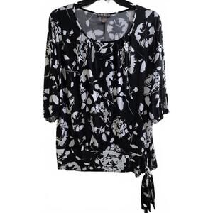 Suzie Couture Black and White Floral Print Blouse with Side Tie Plus Size 2X